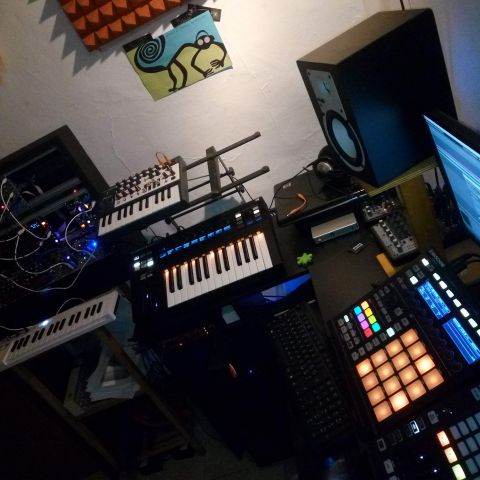 Studio, Modular Synth, Eurorack, Arturia, Maschine, Komplete